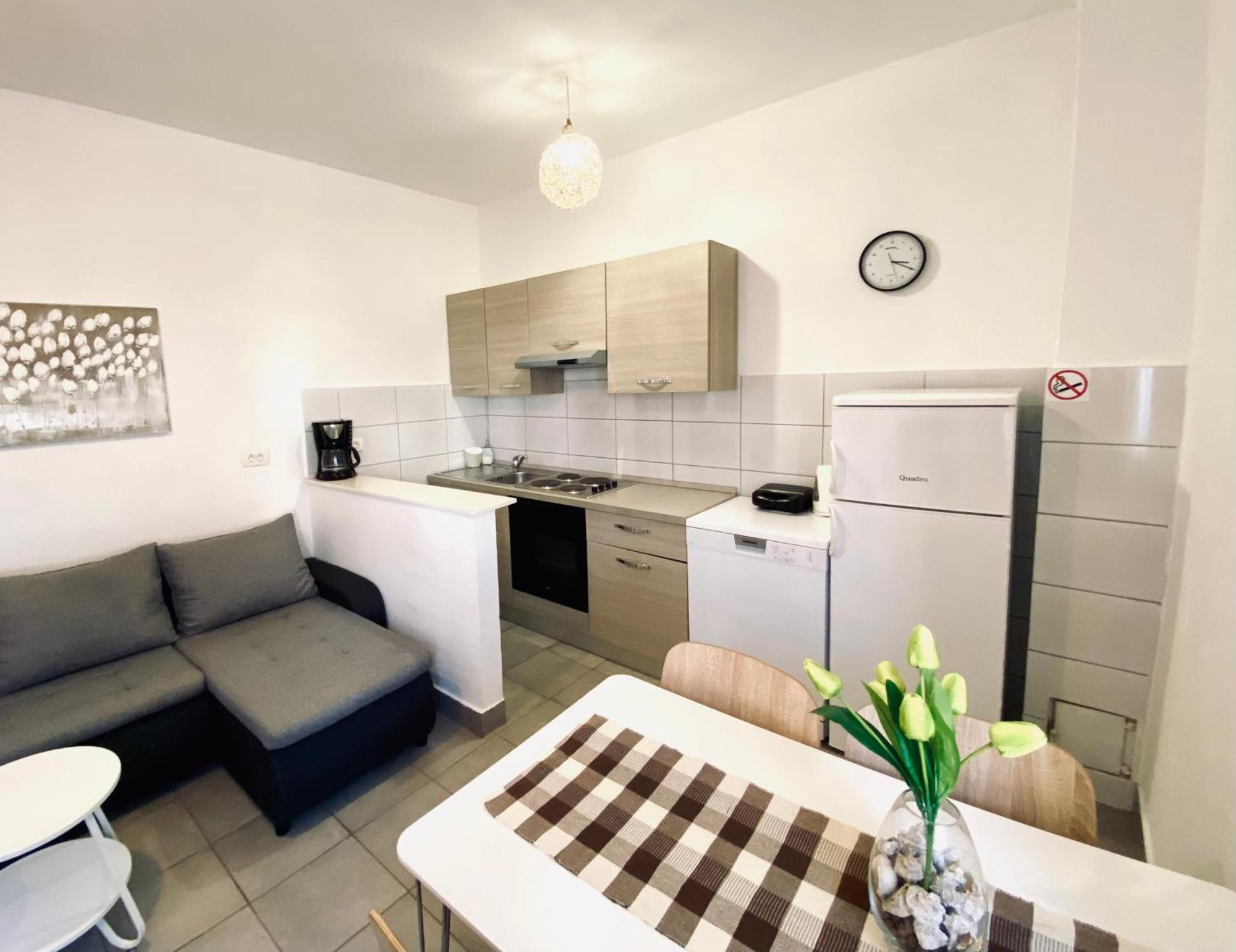 Luna Maris Apartments Задар Екстер'єр фото